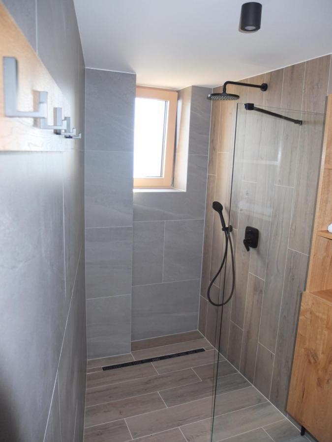 شقة Apartman Maco - Strbske Pleso - Ovruc المظهر الخارجي الصورة